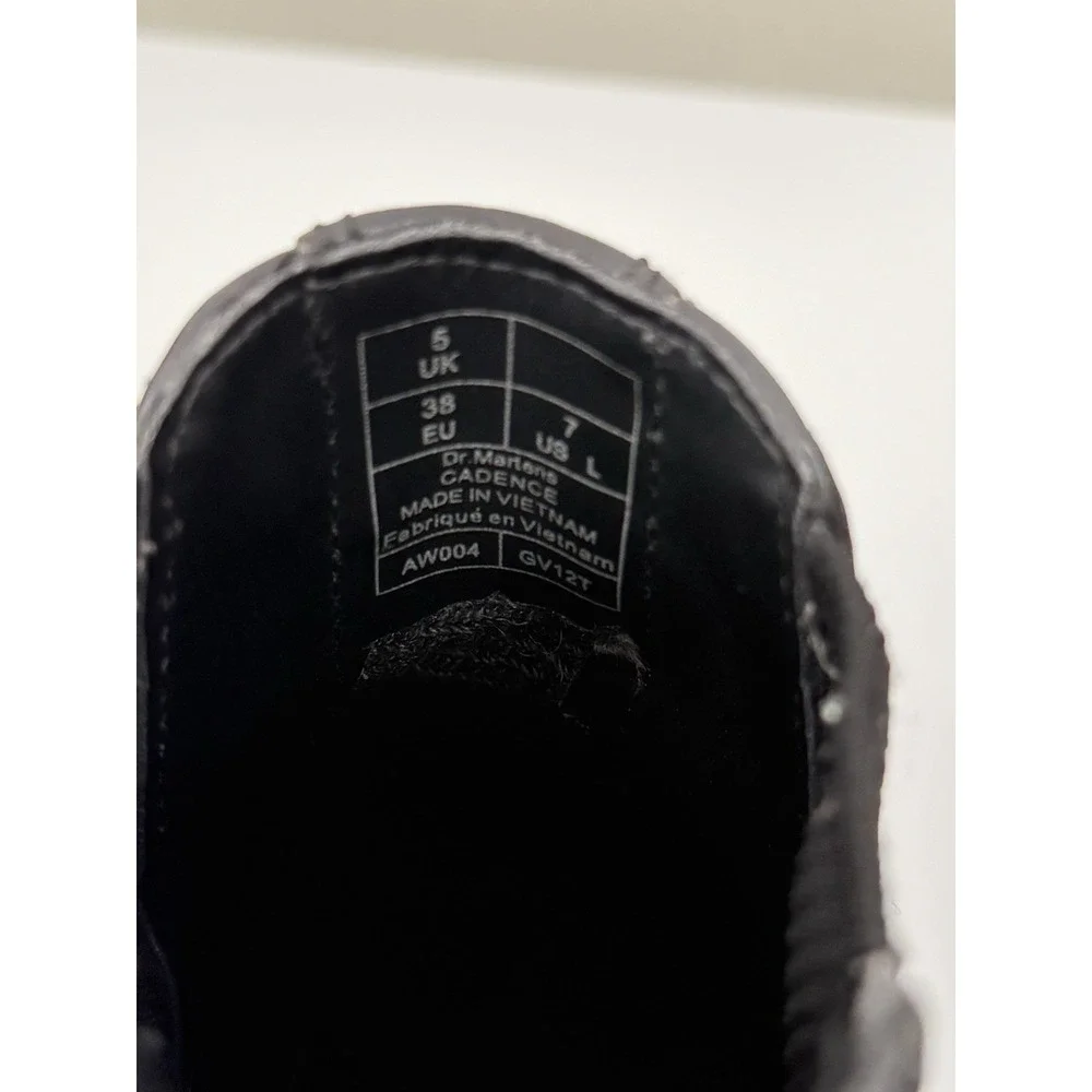 Dr. Martens Cadence Heeled Chelsea Boots Black Leather Womens 7 Pull On Ankle